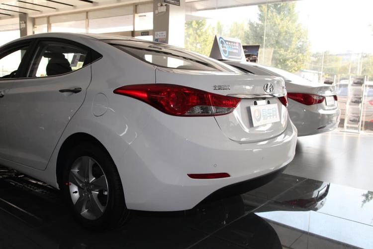 朗动车图片／朗动的图片