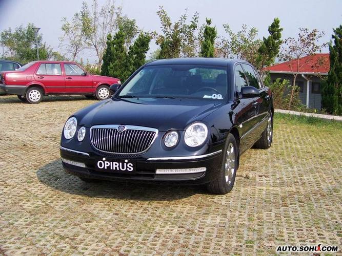 起亚进口轿车欧菲莱斯(起亚欧菲莱斯车标图片)