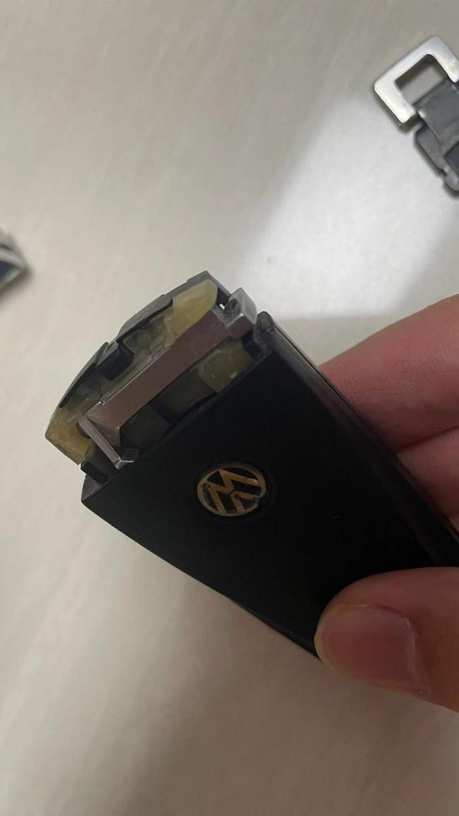 新款迈腾钥匙更换电池 新款迈腾钥匙更换电池多少钱