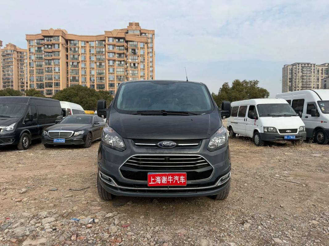 【福特新全顺2021款,2021版新福特全顺】