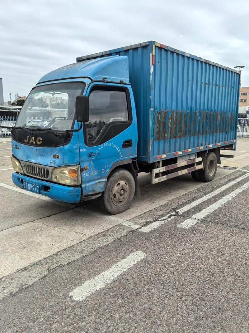 本地二手厢式货车转让,个人二手厢式货车转让