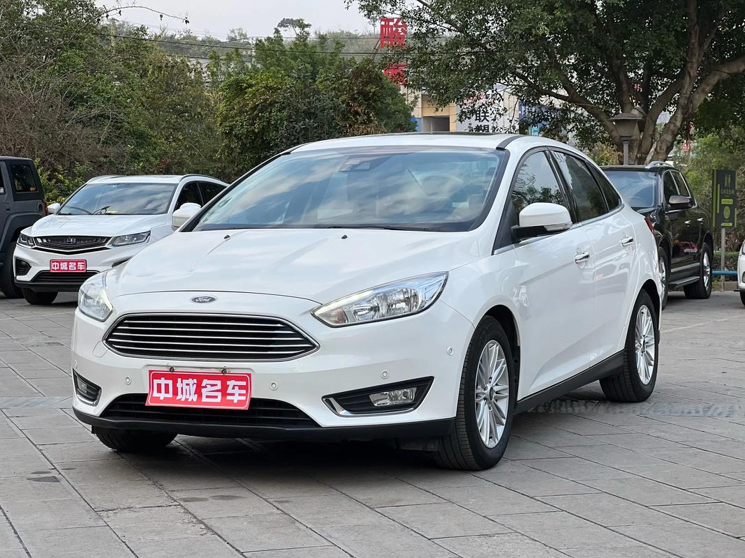 哪一款福克斯质量最好(福特福克斯哪一款性价比高)