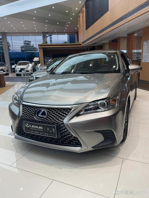 凌志30多万轿车图片大全,凌志suv车型30万