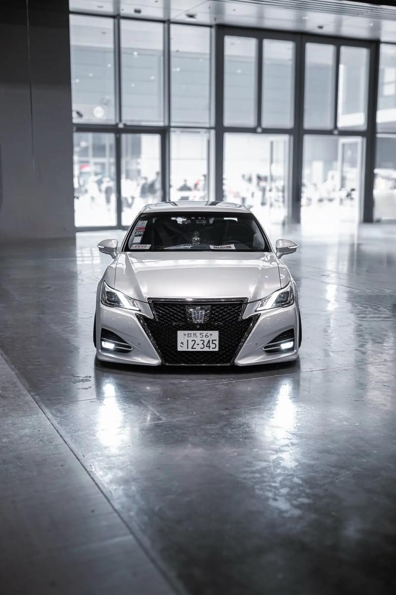 13代丰田皇冠参数配置/第13代丰田皇冠参数